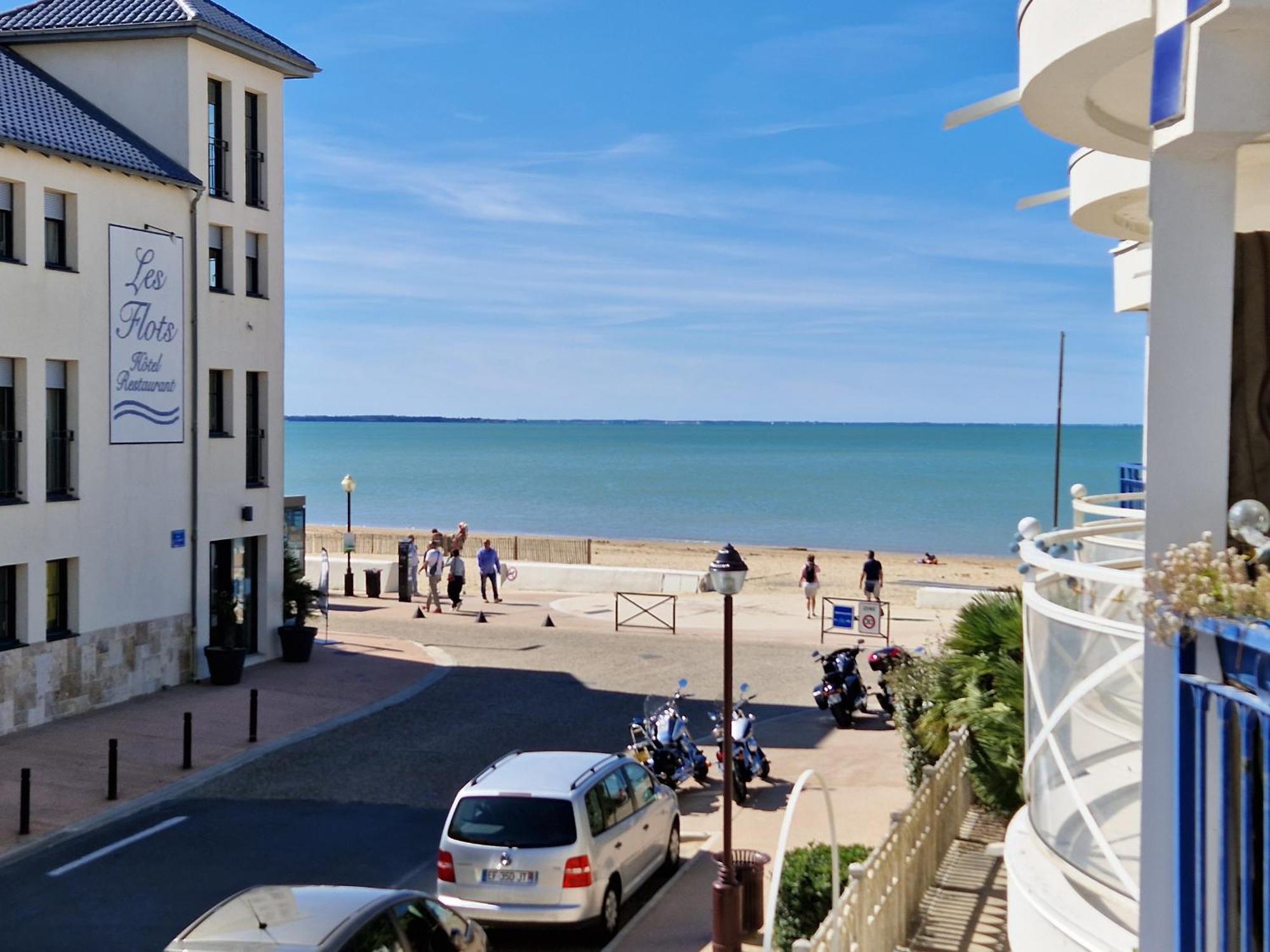 Appartement Pres De La Plage - 4 Pers, Piscine Ouverte, Parking, Animaux Acceptes - Fr-1-706-12 Châtelaillon-Plage Zewnętrze zdjęcie